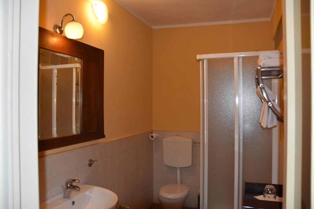 B&B Al Ducale And Apartments Парма Екстериор снимка